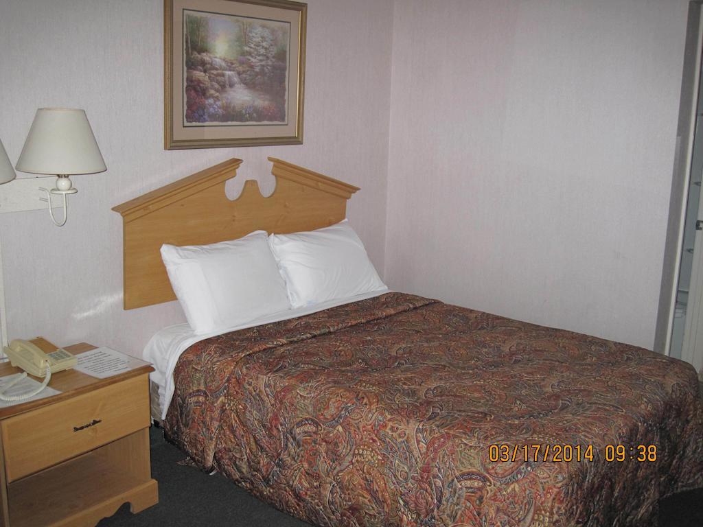 Elk Inn Motel Elkin Ruang foto