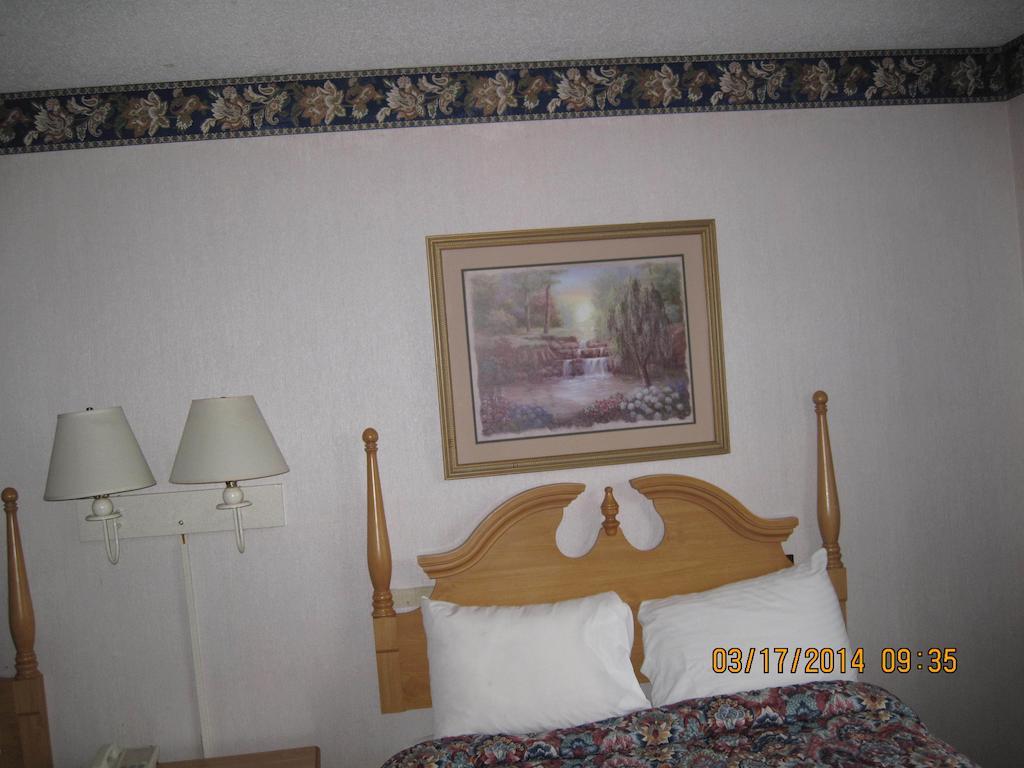 Elk Inn Motel Elkin Ruang foto